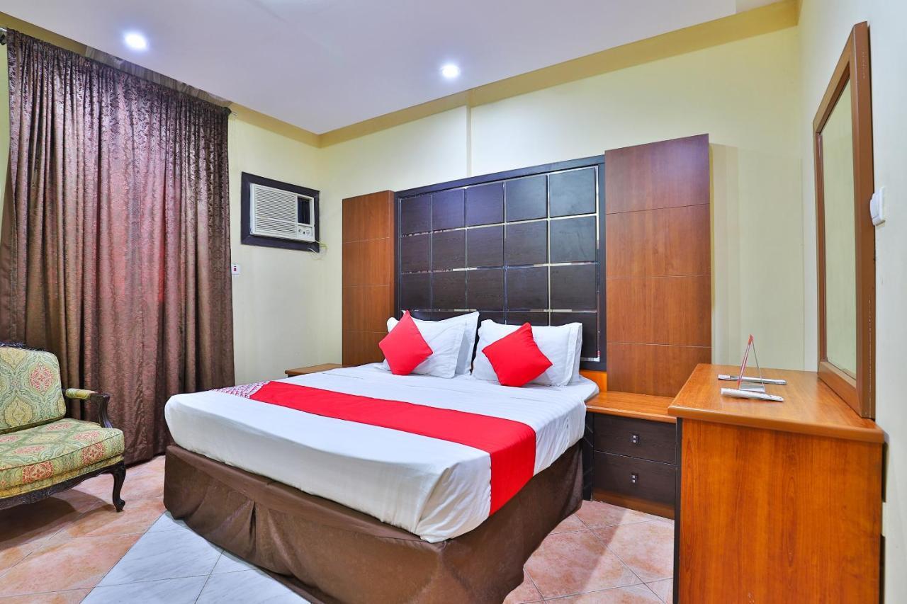 Oyo 396 Alam Al Sala Al Kobra Towers Hotel Jeddah Eksteriør billede